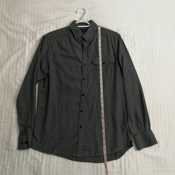 Kenneth Cole grey dress shirt. Size small. - Picture 4 of 9